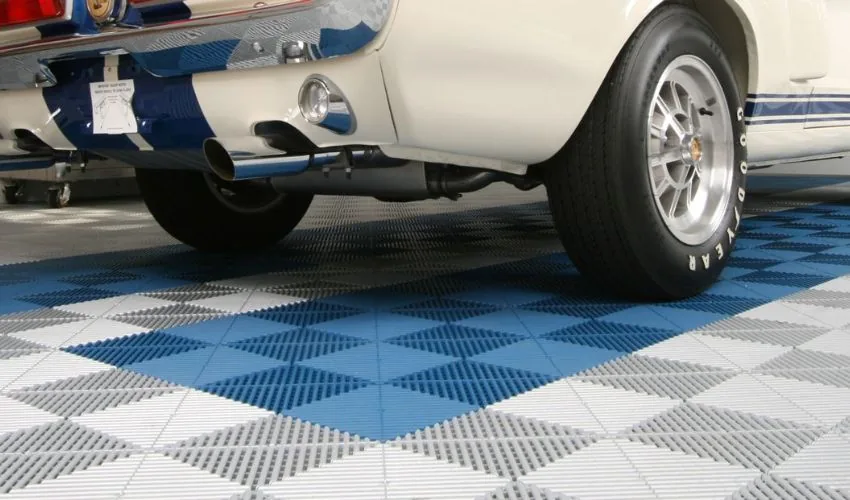 Comparing flooring options to choose the best