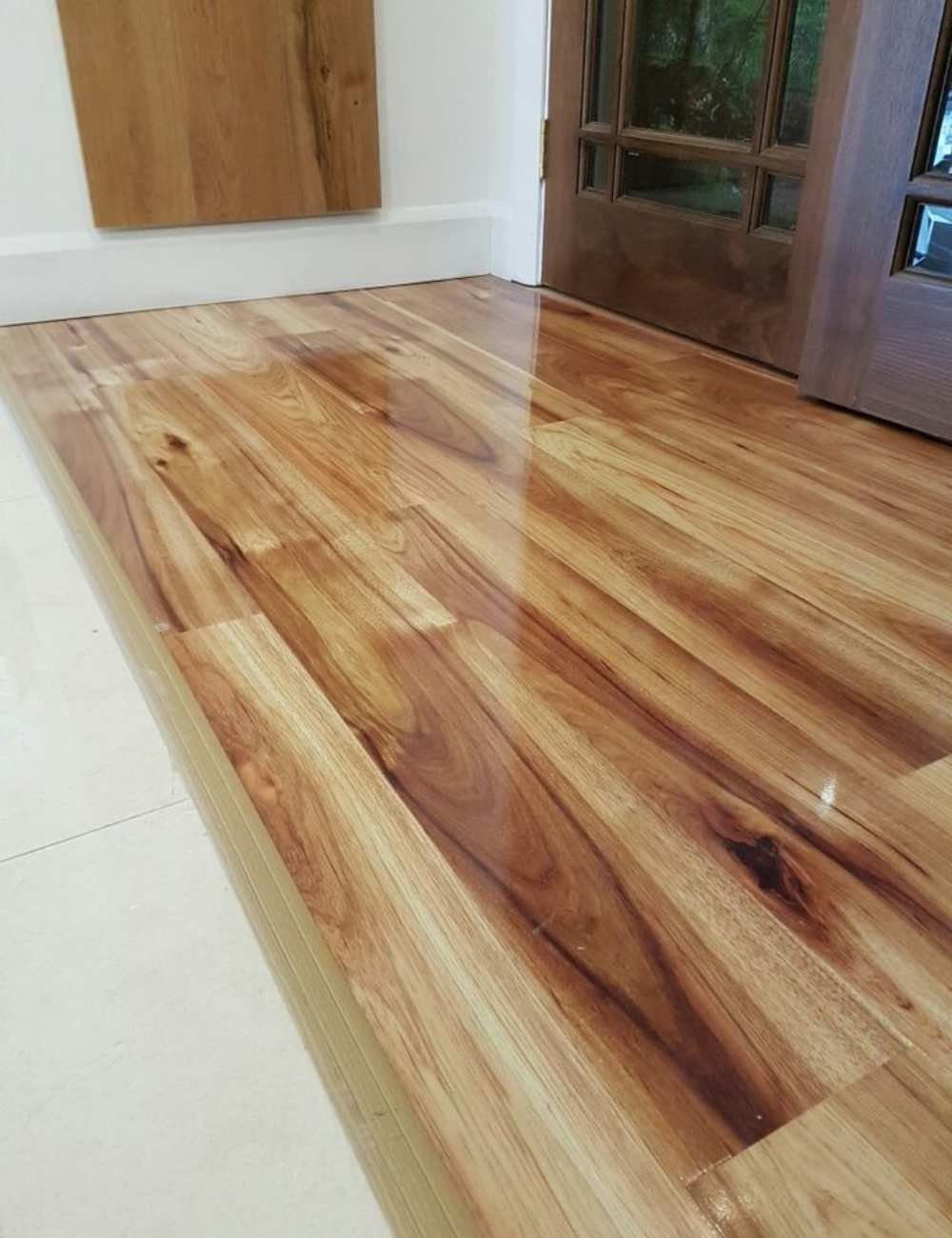 High-gloss Laminate Flooring Dubai