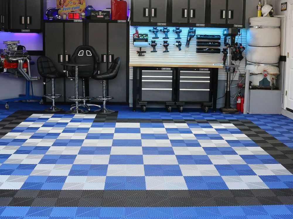 Luxury Garage