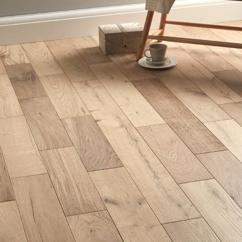 Studio Vanilla Oak Engineered Wood Flooring