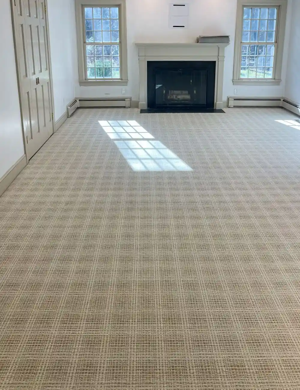 Affordable wall to wall carpets price in Dubai