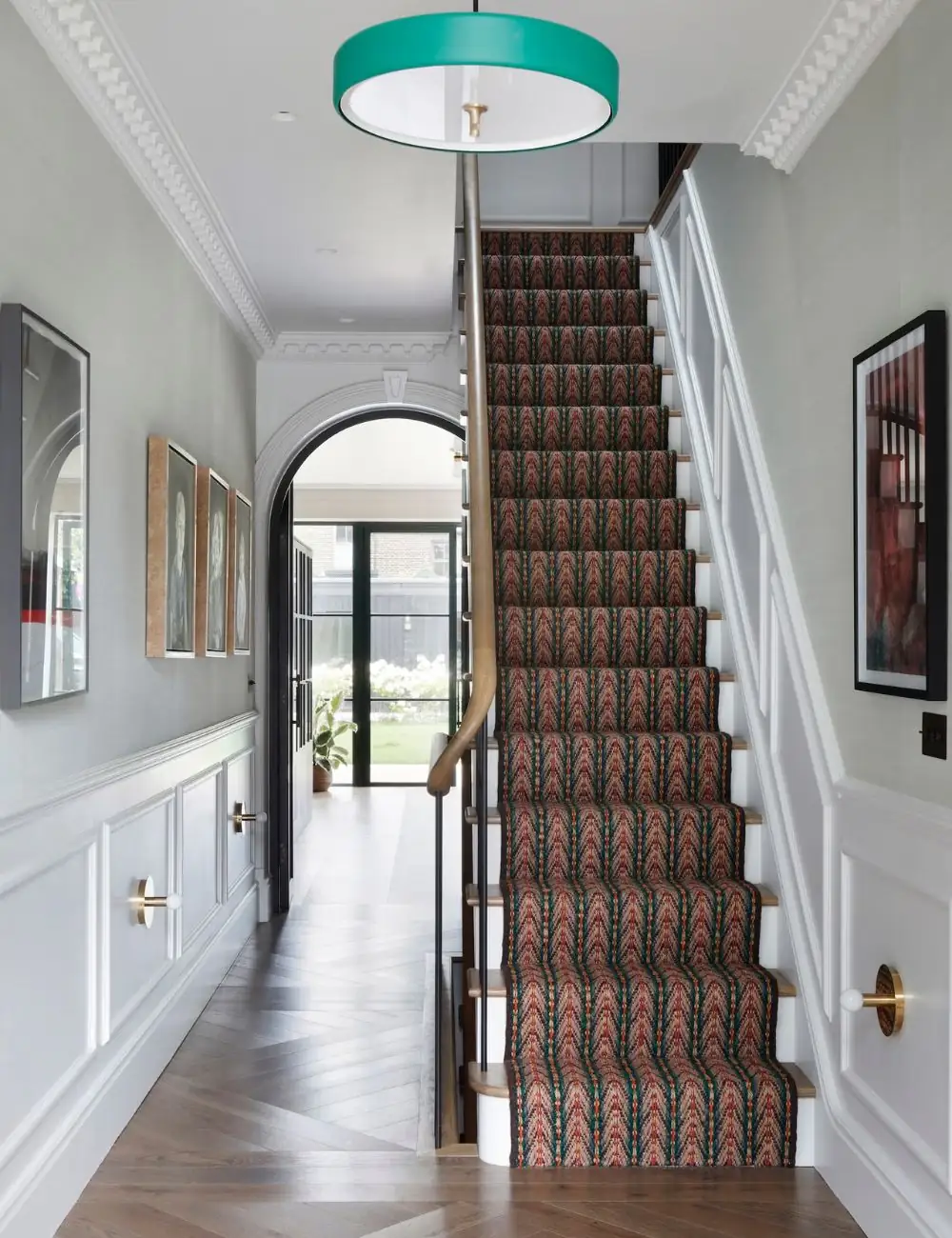 Stair carpet designs for homes in Dubai
