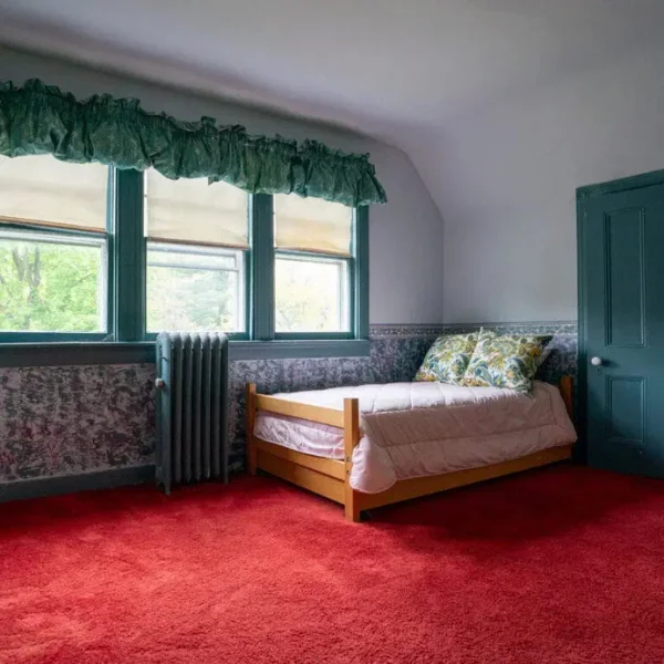 Wall to Wall Carpet