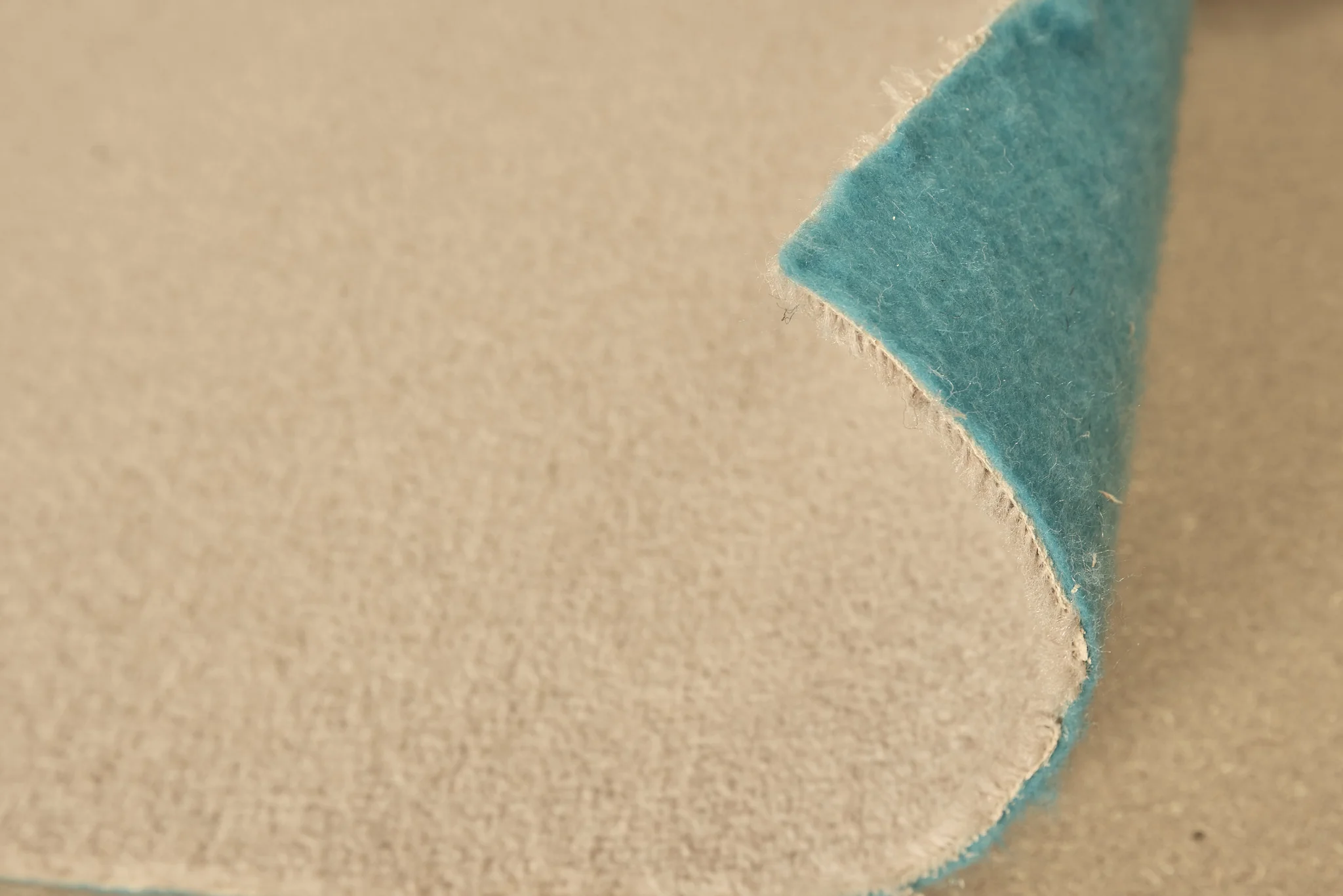 Calypso_Beige_Under